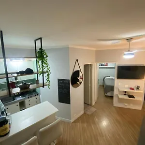 Ap Moema Prox. Aeroporto Apartamento